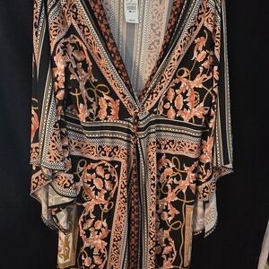 Ashley Stewart Black and Gray Patterned Kimono